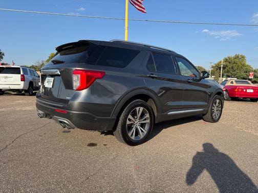 2020 Ford Explorer Platinum