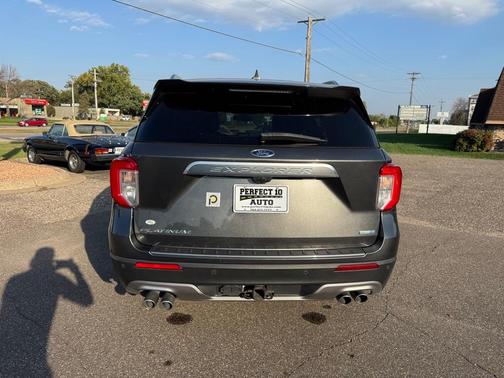 2020 Ford Explorer Platinum