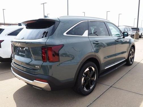 2025 Kia Sorento Hybrid EX