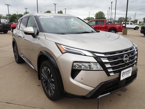 2024 Nissan Rogue Platinum