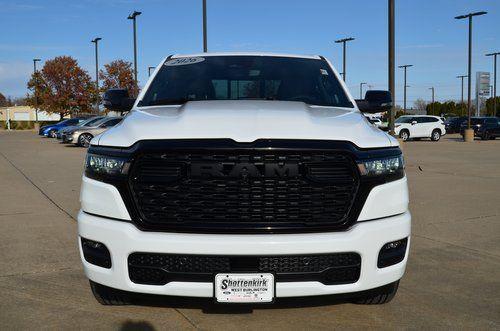 Bright White Clearcoat 2026 RAM 1500 Big Horn/Lone Star