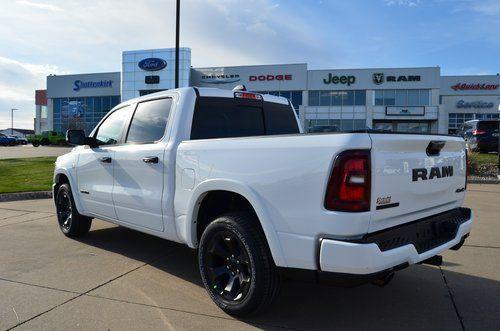 Bright White Clearcoat 2026 RAM 1500 Big Horn/Lone Star
