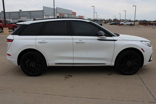 2024 Lincoln Corsair Reserve