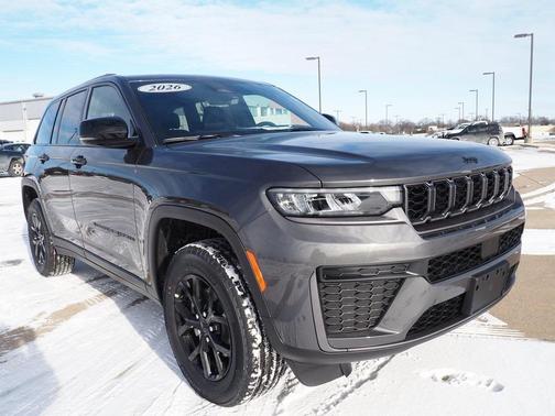 2026 Jeep Grand Cherokee Laredo