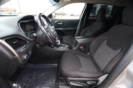 Billet Silver Metallic Clearcoat 2020 Jeep Cherokee Latitude