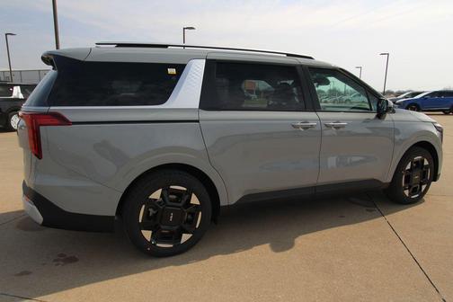 Ceramic Silver 2026 Kia Carnival EX