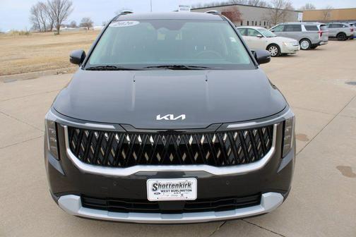 Metal 2026 Kia Carnival EX