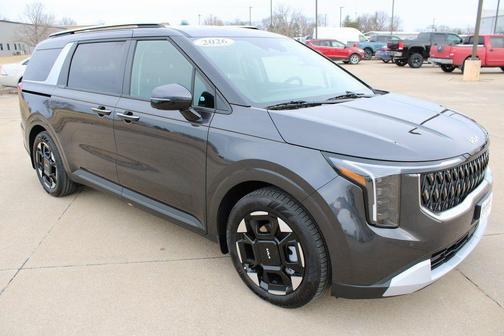 Metal 2026 Kia Carnival EX