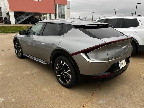 2022 Kia EV6 Wind