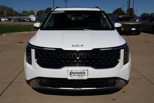 Snow White Pearl 2027 Kia Carnival SX