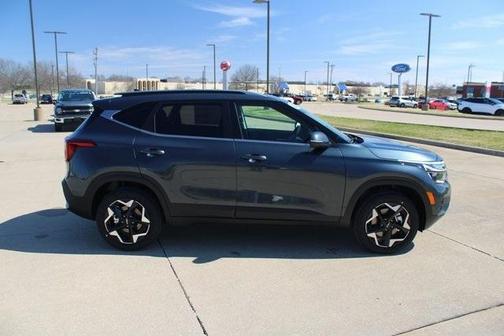 2025 Kia Seltos EX