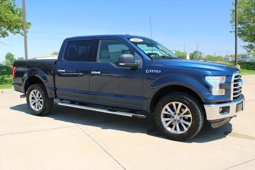 Blue 2015 Ford F-150 XLT