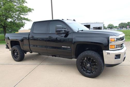Black 2019 Chevrolet Silverado 2500 LT