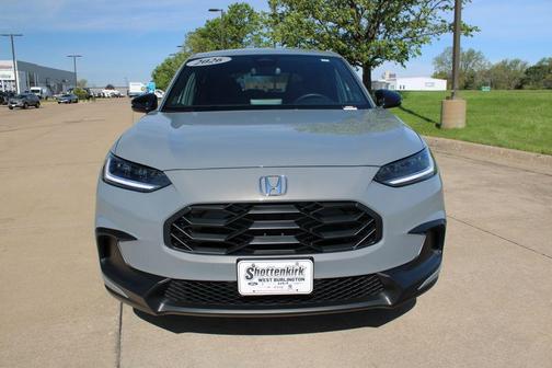 Urban Gray Pearl 2026 Honda HR-V Sport