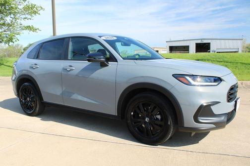Urban Gray Pearl 2026 Honda HR-V Sport
