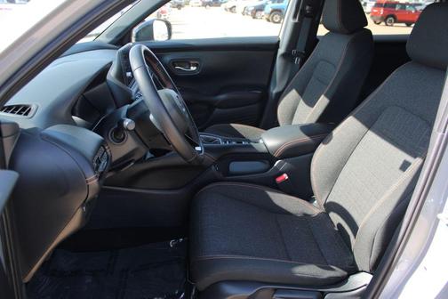 Urban Gray Pearl 2026 Honda HR-V Sport