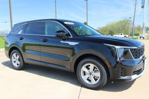 Ebony Black 2026 Kia Sorento LX