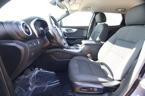Midnight Blue Metallic 2020 Chevrolet Blazer 2LT