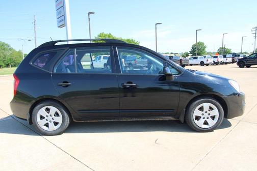 Shadow 2009 Kia Rondo