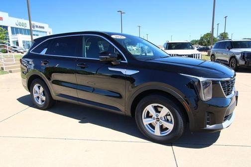Black 2026 Kia Sorento LX