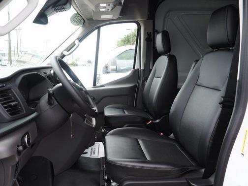 2025 Ford Transit-250 148 WB Medium Roof Cargo