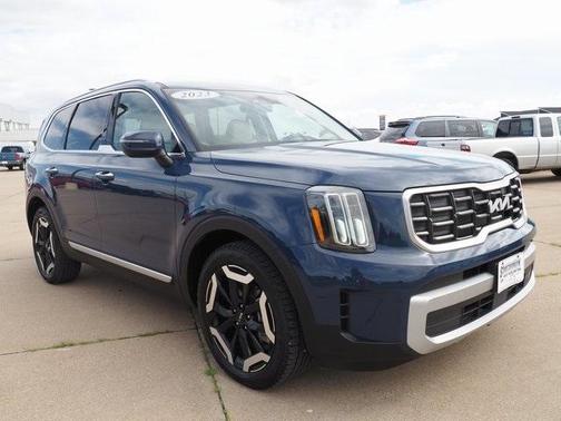 2023 Kia Telluride S