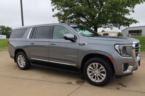 Dark Sky Metallic 2021 GMC Yukon XL SLT