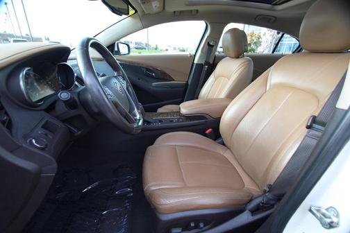 White Diamond Tri-Coat 2014 Buick LaCrosse Premium 1