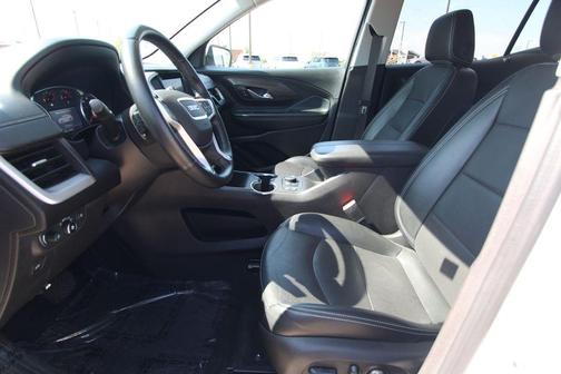 Summit White 2024 GMC Terrain SLT