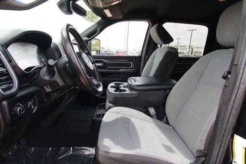 Diamond Black 2024 RAM 2500 Big Horn