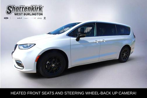 Bright White Clearcoat 2024 Chrysler Pacifica Touring-L