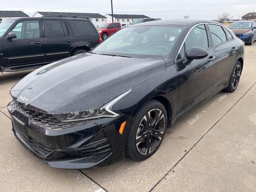 2023 Kia K5 GT-Line