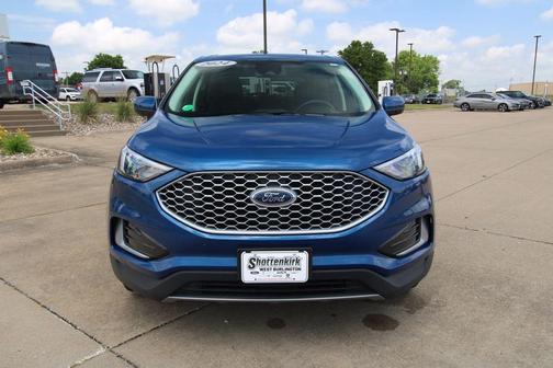 Atlas Blue Metallic 2024 Ford Edge SEL
