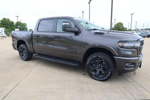 Granite Crystal Clearcoat Metallic 2026 RAM 1500 Big Horn/Lone Star