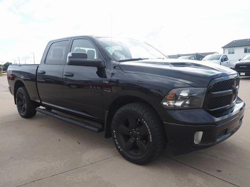 2021 RAM 1500 Classic SLT