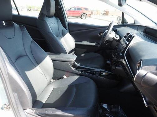 2019 Toyota Prius XLE