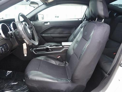 2008 Ford Mustang Premium