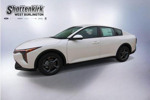 Snow White Pearl 2026 Kia K4 LXS