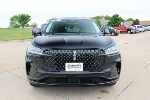 Infinite Black Metallic 2025 Lincoln Aviator Reserve AWD