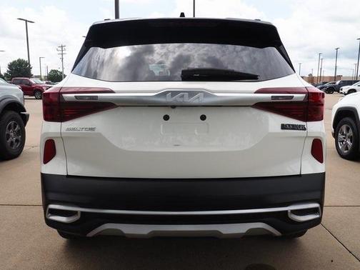 2022 Kia Seltos S