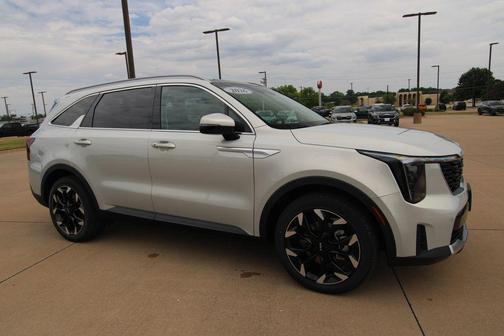 Ivory Silver 2026 Kia Sorento EX