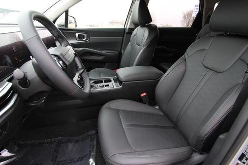 Ivory Silver 2026 Kia Sorento EX