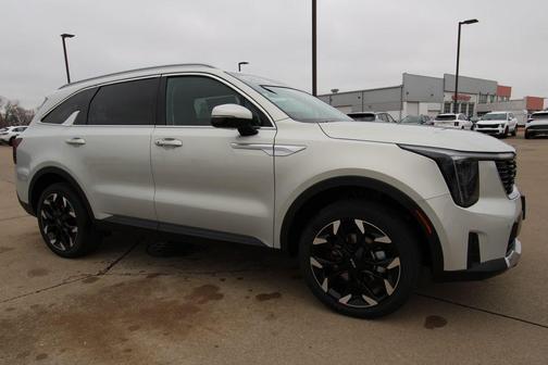 Ivory Silver 2026 Kia Sorento EX