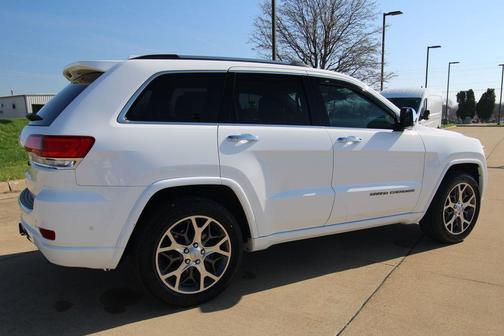 2020 Jeep Grand Cherokee Overland