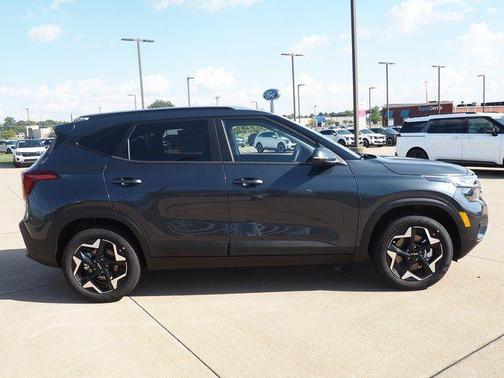 Gravity Gray 2026 Kia Seltos S