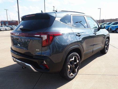Gravity Gray 2026 Kia Seltos S