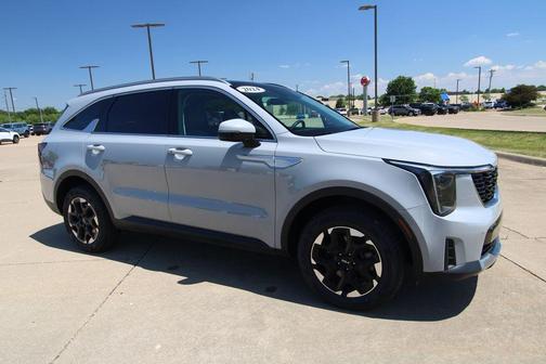 Wolf Gray 2024 Kia Sorento S