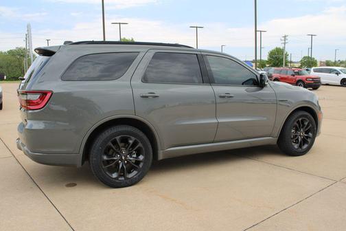 Destroyer Gray Clearcoat 2025 Dodge Durango R/T