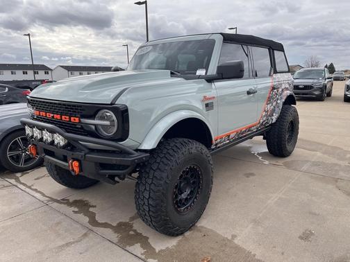 2021 Ford Bronco Badlands