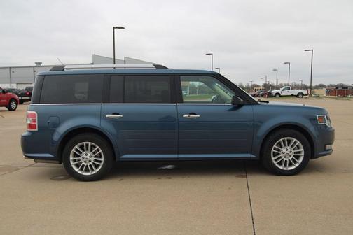Blue Metallic 2019 Ford Flex SEL